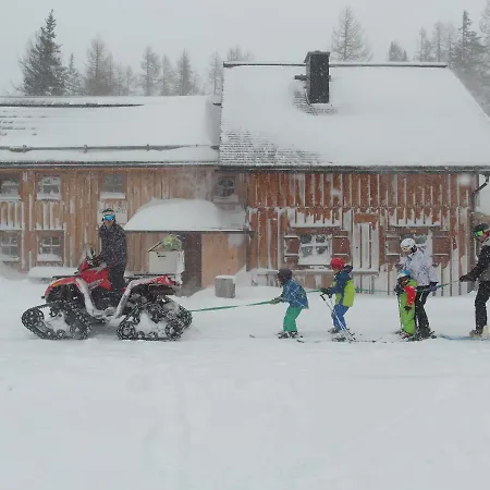 Schermerhuetten Alpesi faház *