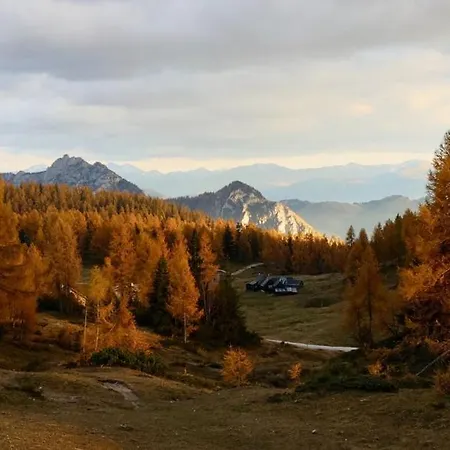 Schermerhuetten Alpesi faház Tauplitzalm