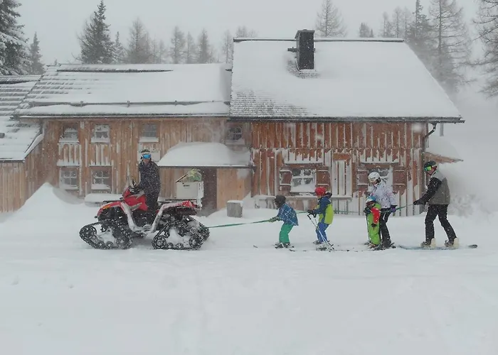 Schermerhuetten شاليه *